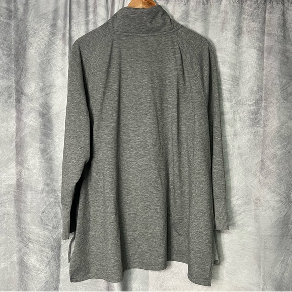 MTA Sport Heather Gray Mock Neck Sweatshirt with Front Pockets - 2X - Picture 6 of 7